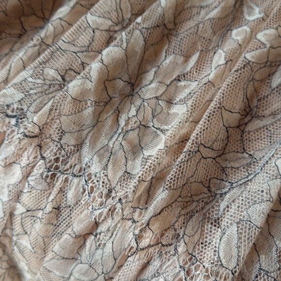 Zara Lace Tiered Maxi Skirt in Light Pink - Picture 7 of 7